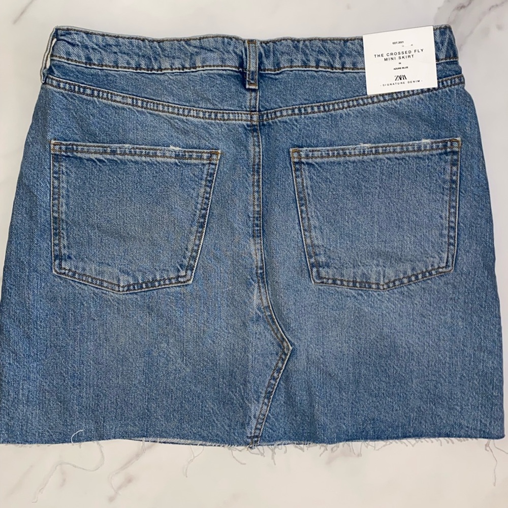 ZARA ZW The Crossed Mini Skirt - Picture 3 of 4